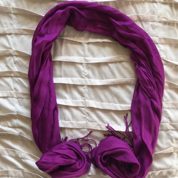 Scarf - Picture 3 of 3